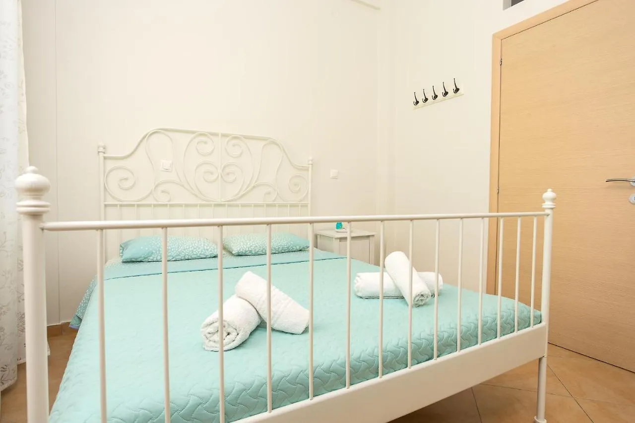 Lukas Summer House Nikiti  Apartment